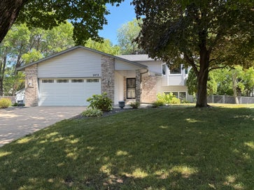 2878 117th Lane NW Coon Rapids MN 55433