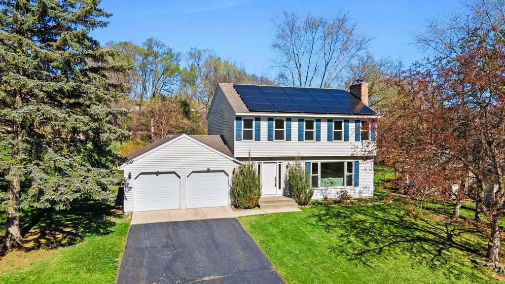 Photo of 12246 Oxbow Drive, Eden Prairie, MN 55347 (MLS # 7058561)