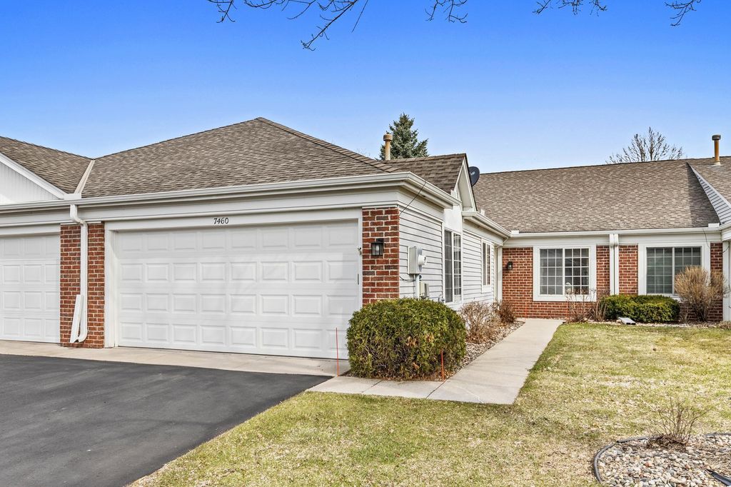 Photo of 7460 Hinton Park Avenue S, Cottage Grove, MN 55016 (MLS # 7054889)