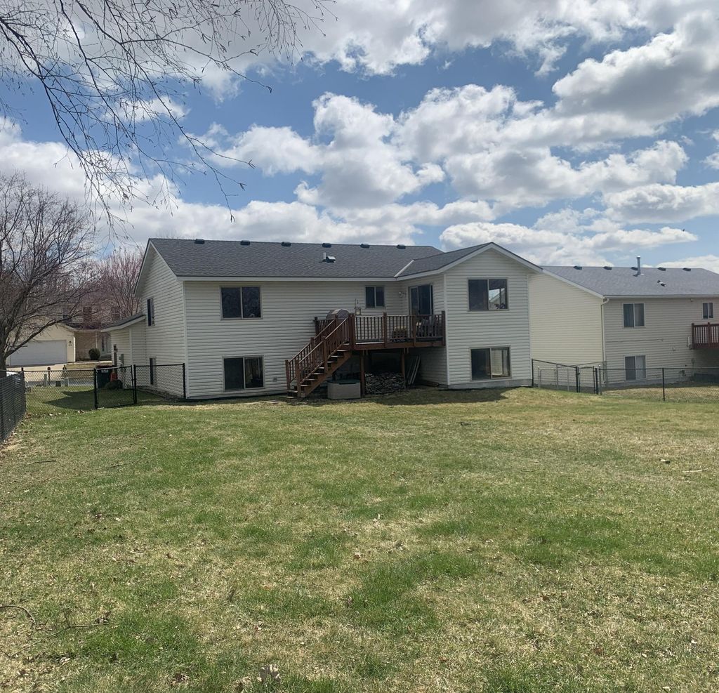 Photo of 4583 Savannah Drive NW, Rochester, MN 55901 (MLS # 7049306)