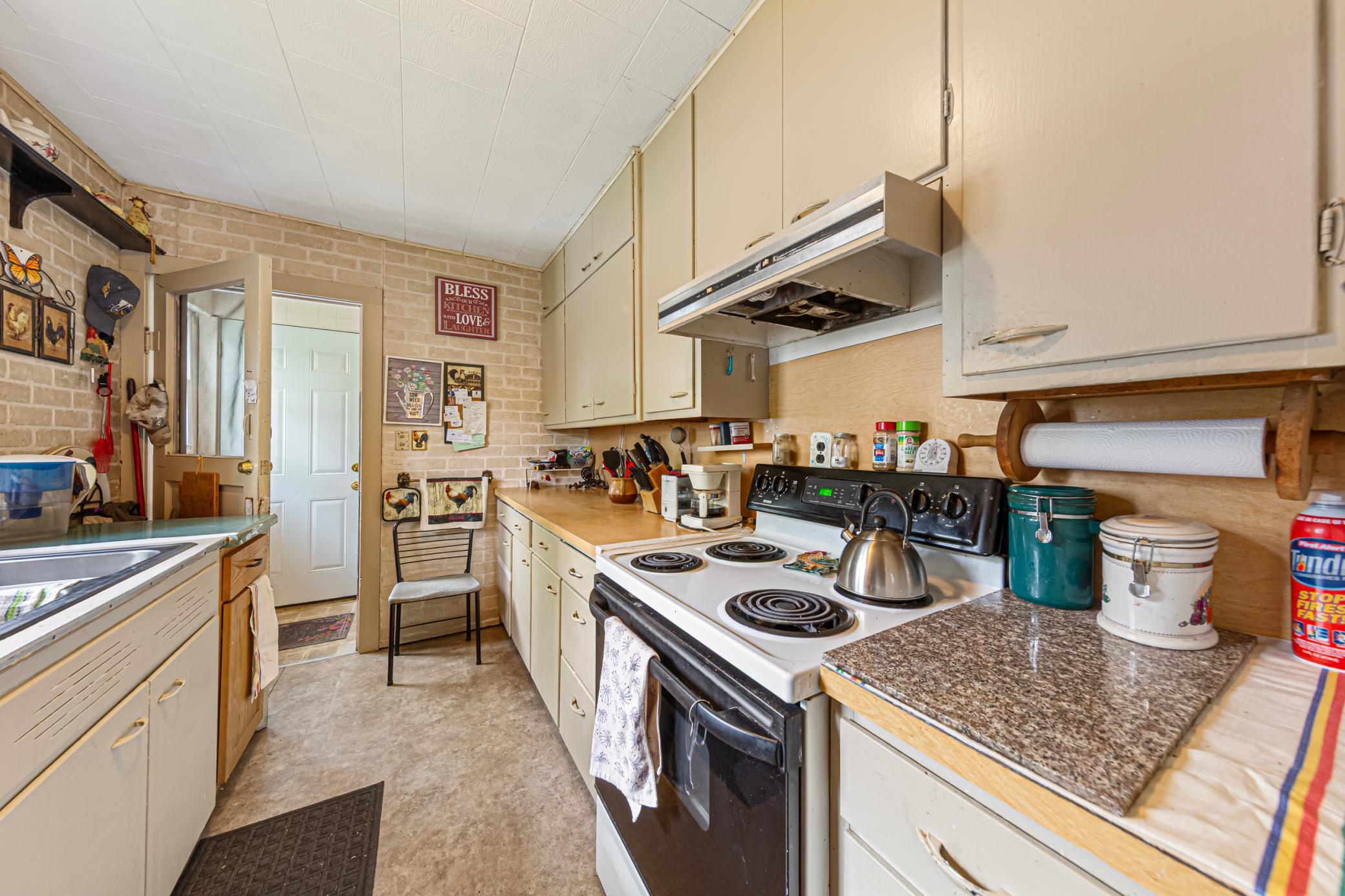 234 River Street - Photo 2