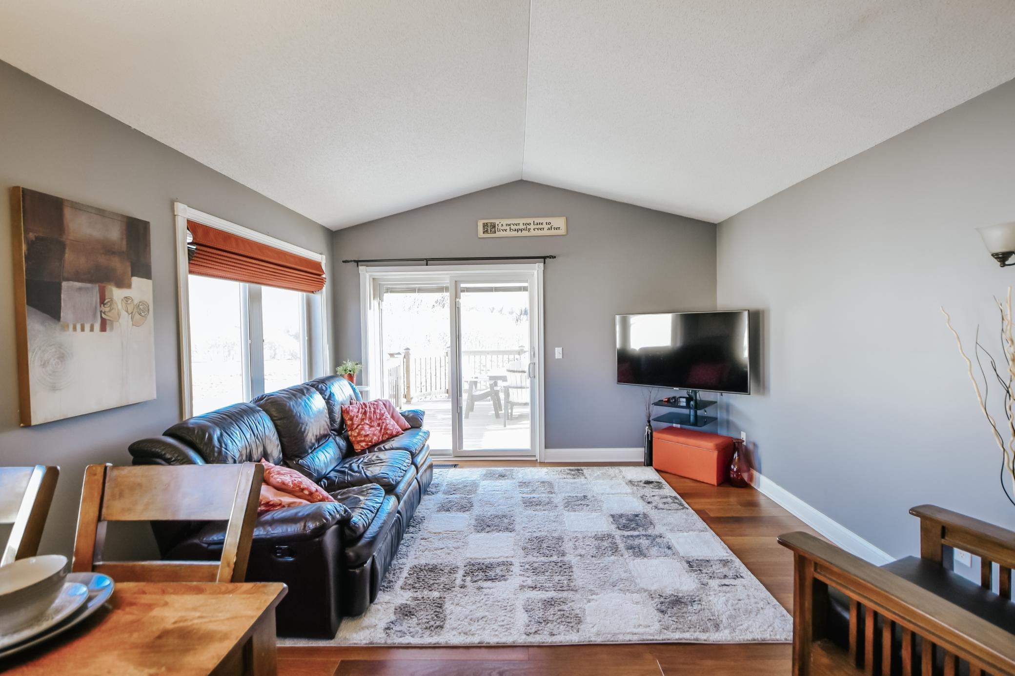 2226 Belfast Street W