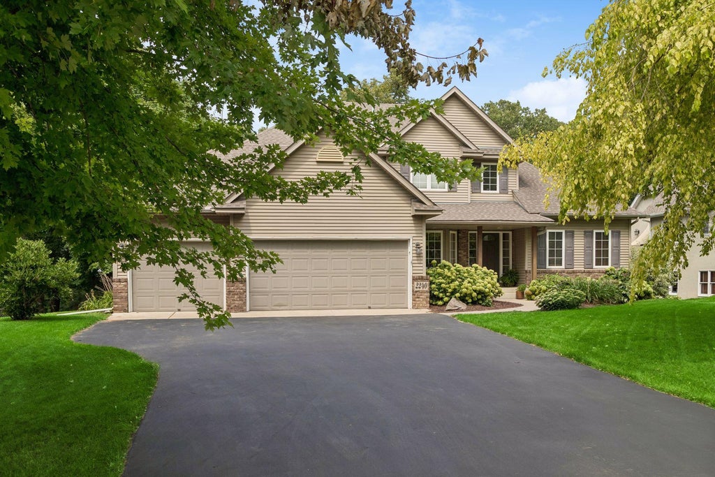 Photo of 2240 Thrushwood Circle, Victoria, MN 55386 (MLS # 7123064)