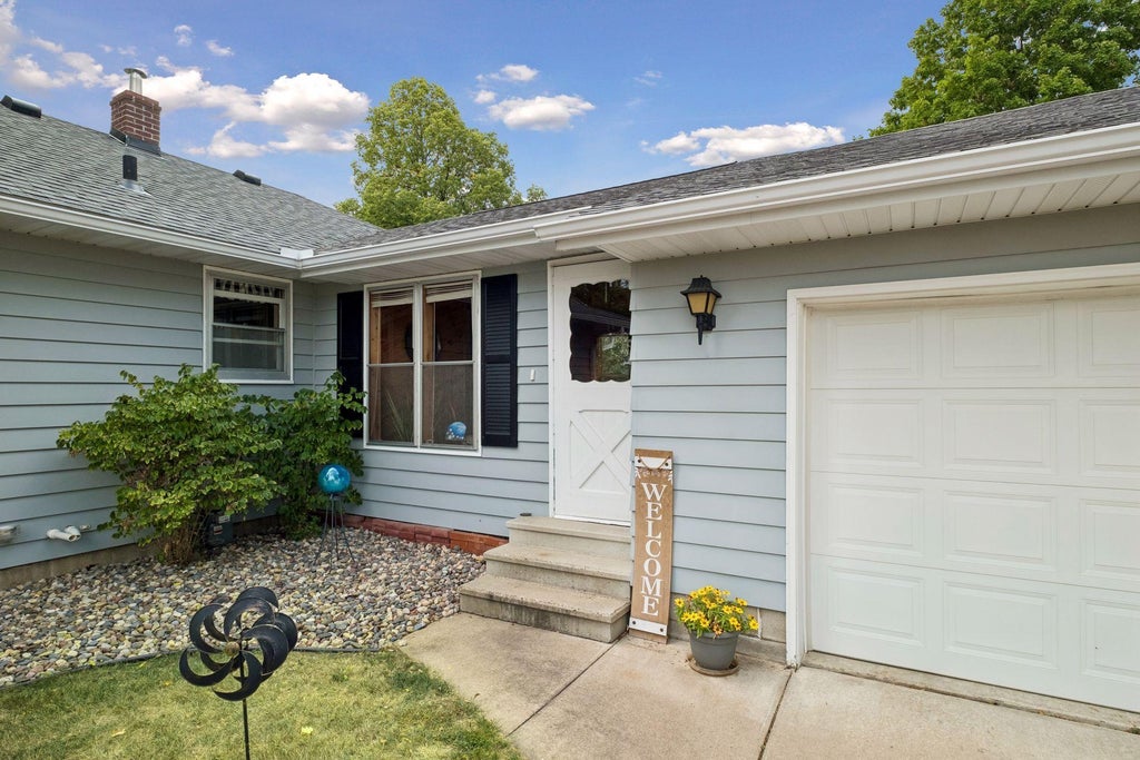 Photo of 150 Johnson Avenue, Red Wing, MN 55066 (MLS # 7123207)
