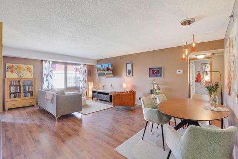 26 10th Street W 610 Saint Paul MN 55102