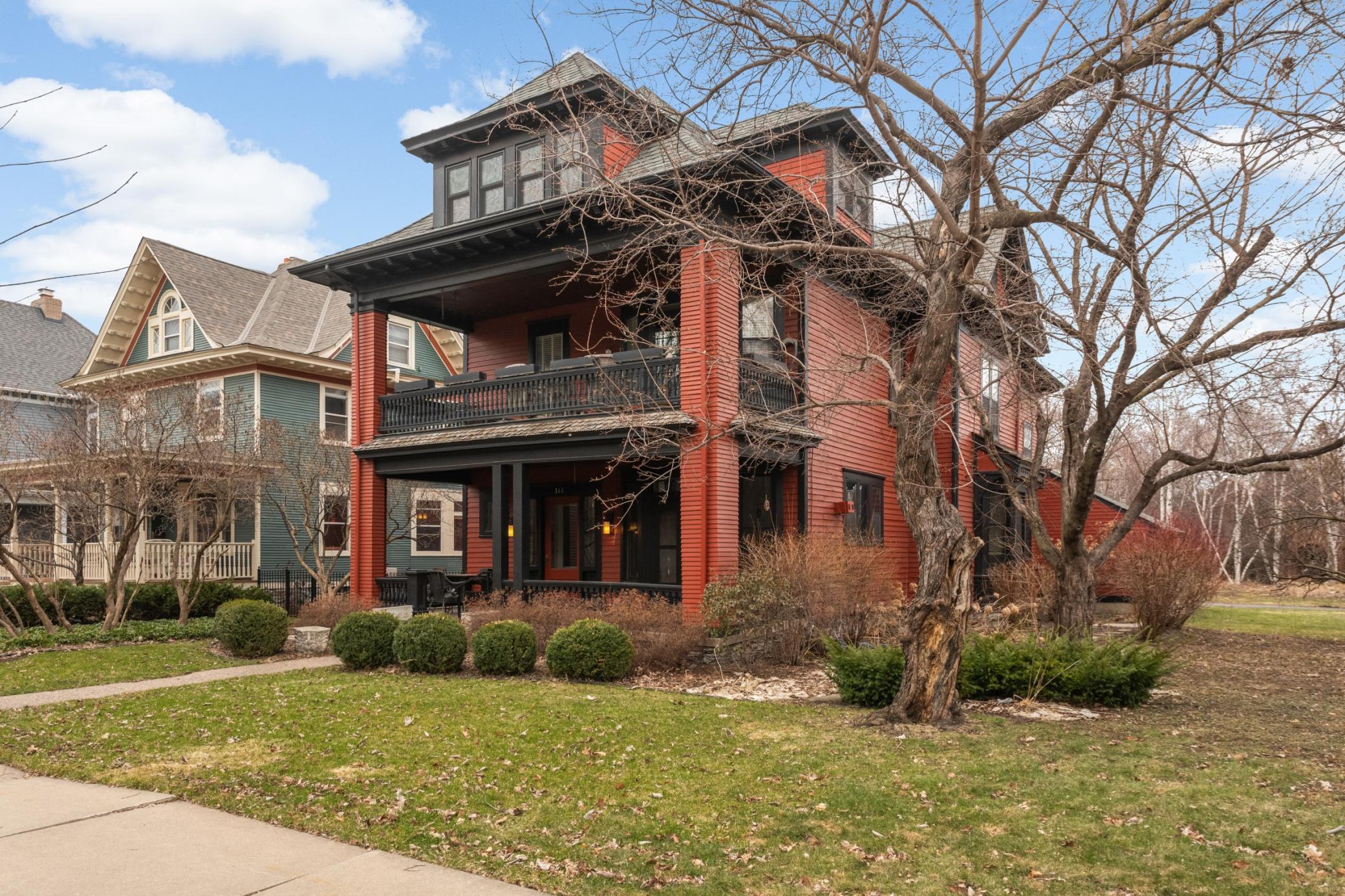 148 Nina Street 3
