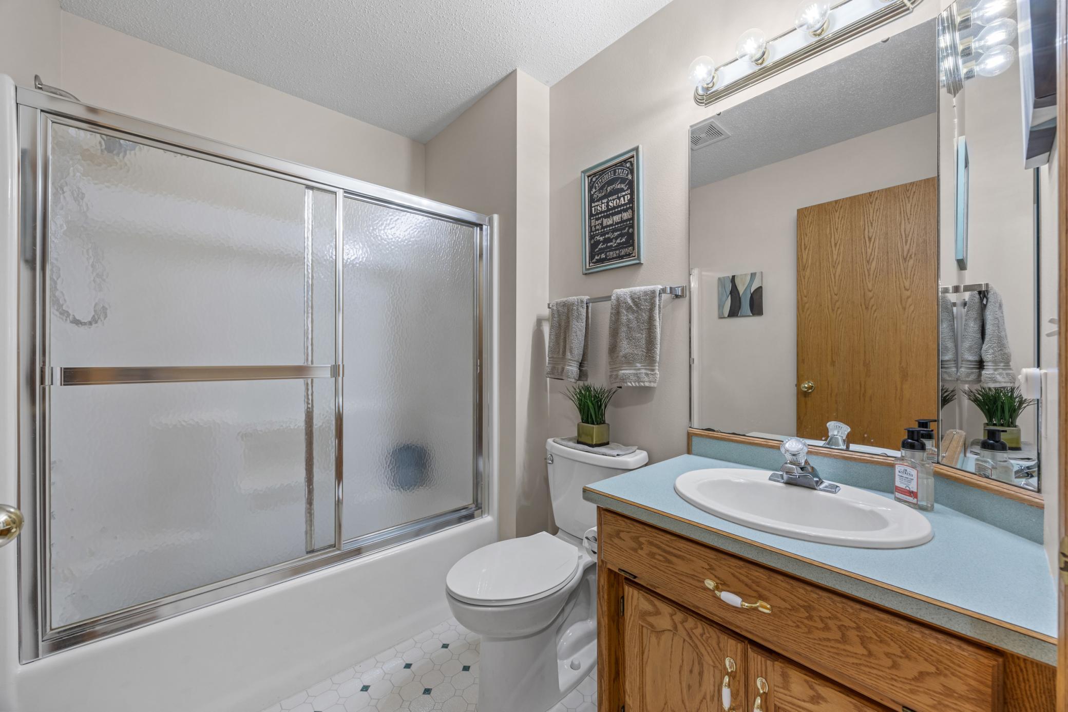 West Fargo, North Dakota 58078, United States, 3 Bedrooms Bedrooms, ,2 BathroomsBathrooms,Residential,Pending Sale,250165