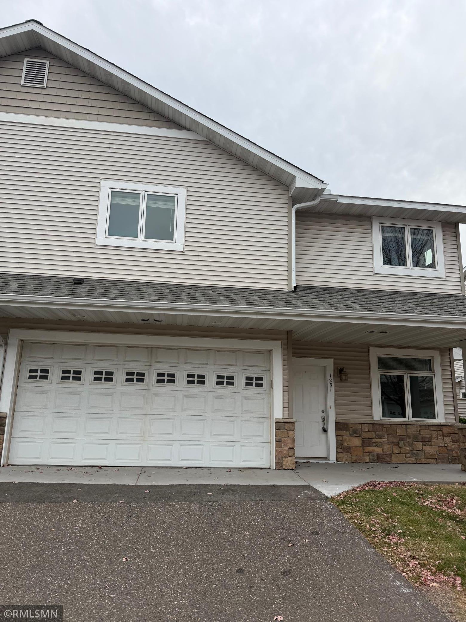 1291 County Road D Circle E