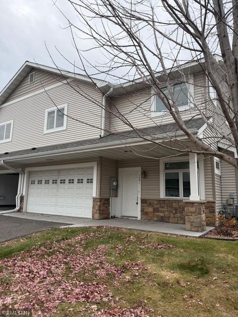 1291 County Road D Circle E Vadnais Heights MN 55109