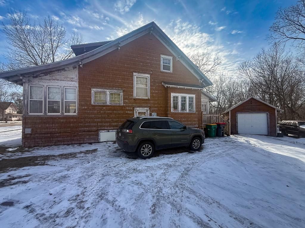 Photo of 209 Walnut Street, Marshall, MN 56258 (MLS # 7013471)