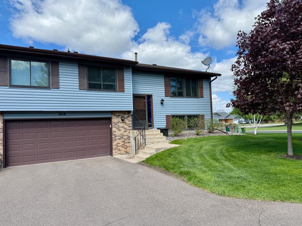 Photo of 1014 122nd Avenue NE, Blaine, MN 55434 (MLS # 7077805)