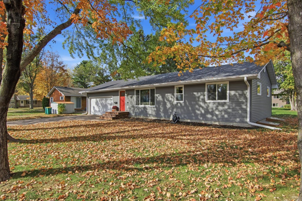 Photo of 817 Sunset Lane, River Falls, WI 54022 (MLS # 7160704)