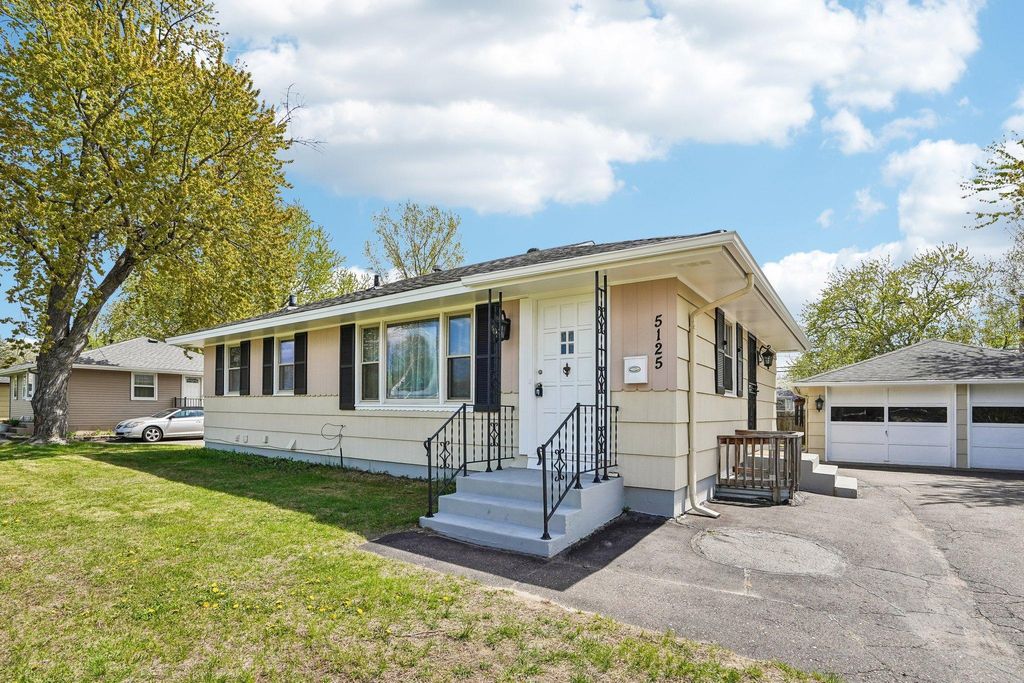 Photo of 5125 Howe Lane, Brooklyn Center, MN 55429 (MLS # 6773020)