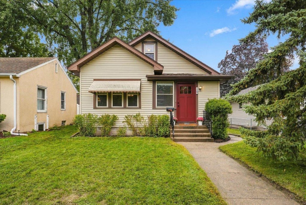 Photo of 5509 44th Avenue S, Minneapolis, MN 55417 (MLS # 7154877)