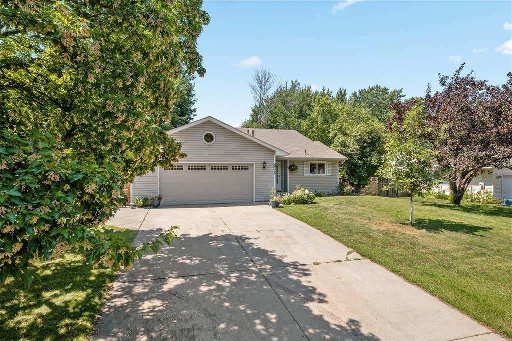 Photo of 4725 Upland Lane N, Plymouth, MN 55446 (MLS # 7117299)
