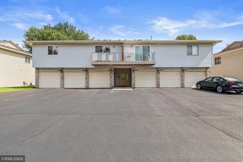 3300 Greenbrier Street 3300C Vadnais Heights MN 55127