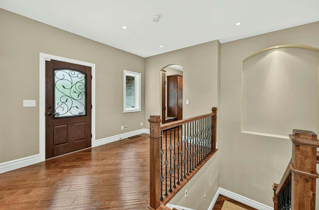 Photo of 2130 Arlen Court SW, Rochester, MN 55902 (MLS # 7122246)