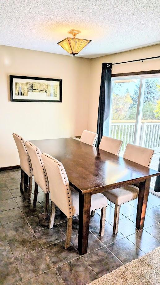 4584 Cinnamon Ridge Trail