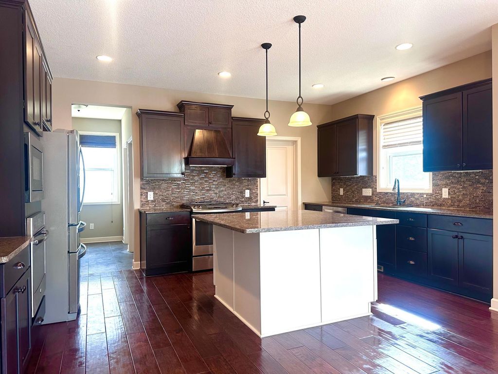 Photo of 3379 Ridgestone Way, Woodbury, MN 55129 (MLS # 7046638)