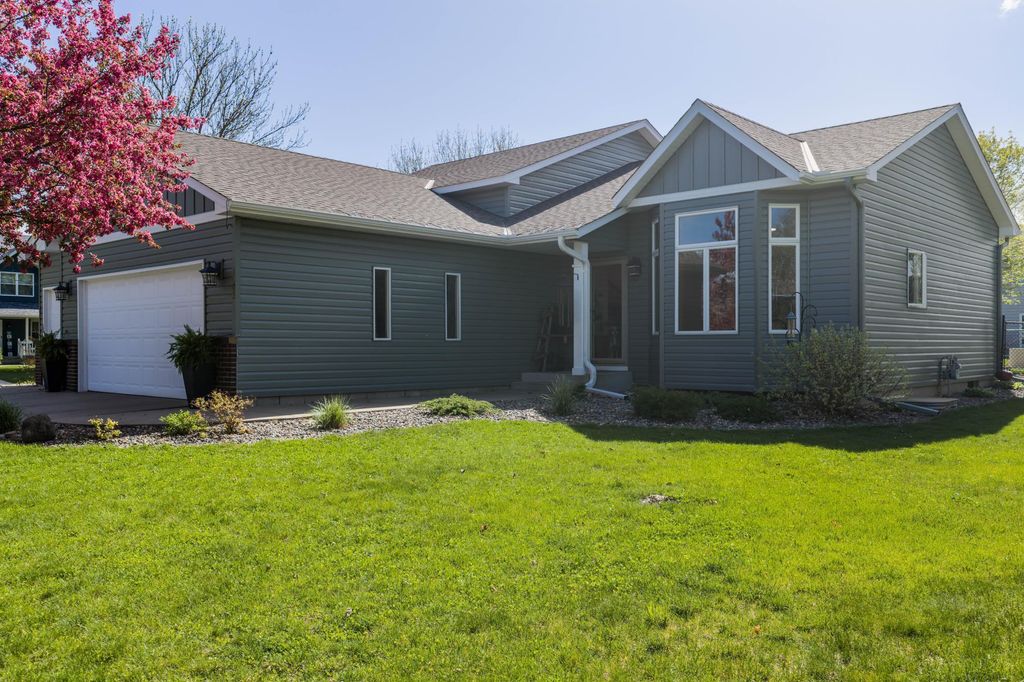 Photo of 1403 5th Avenue N, Sartell, MN 56377 (MLS # 7075479)