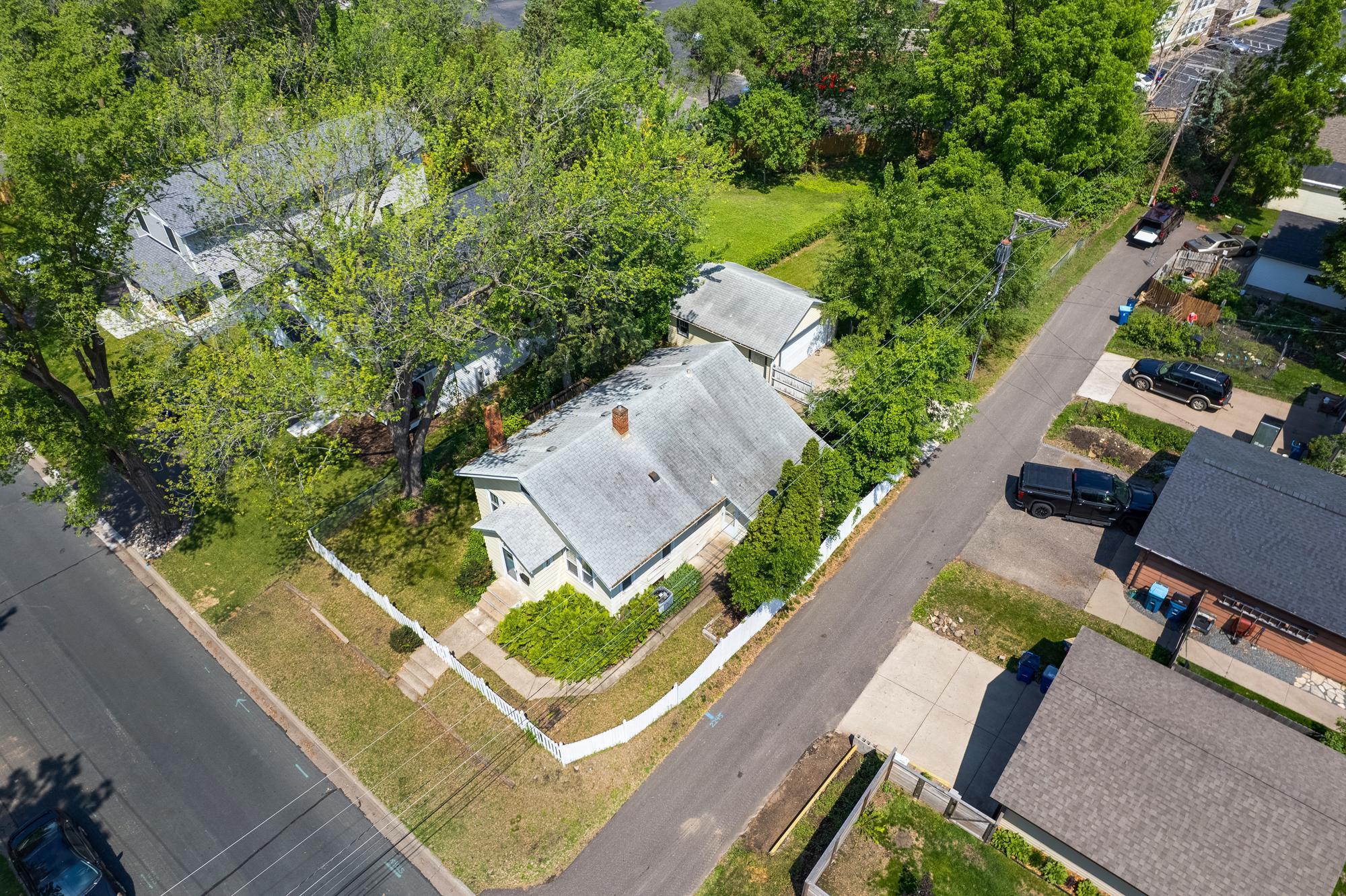 2245 8th Street
