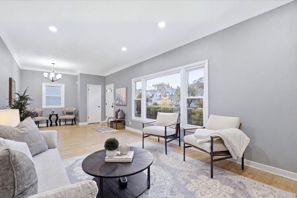 Photo of 1128 Selby Avenue, Saint Paul, MN 55104 (MLS # 7160128)