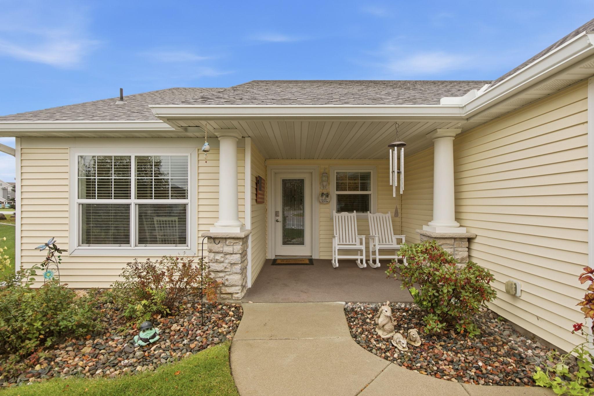 6353 Westwood Parkway