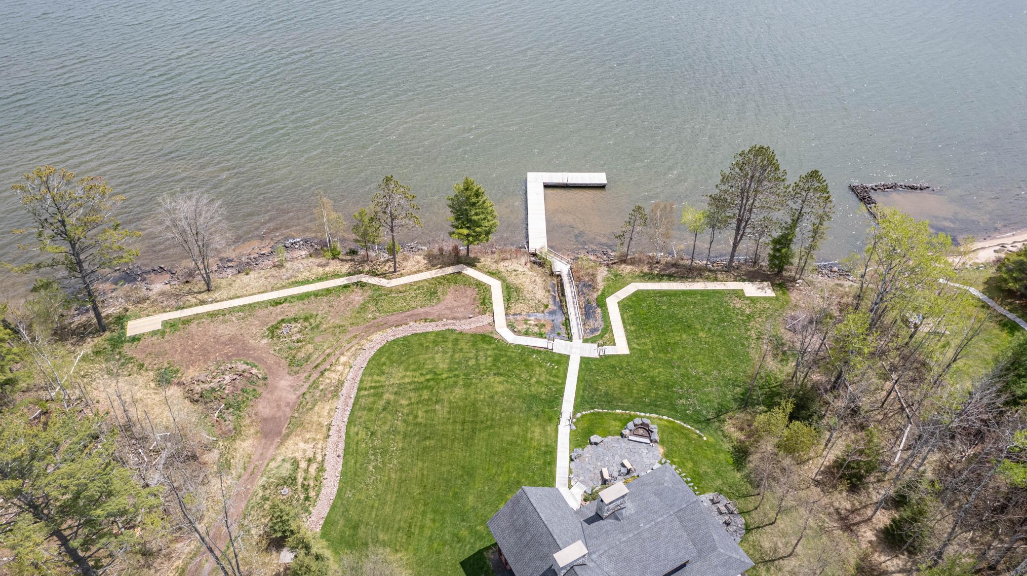 Washburn, Wisconsin, 54891, United States, 4 Bedrooms Bedrooms, ,5 BathroomsBathrooms,Residential,Active,2052040