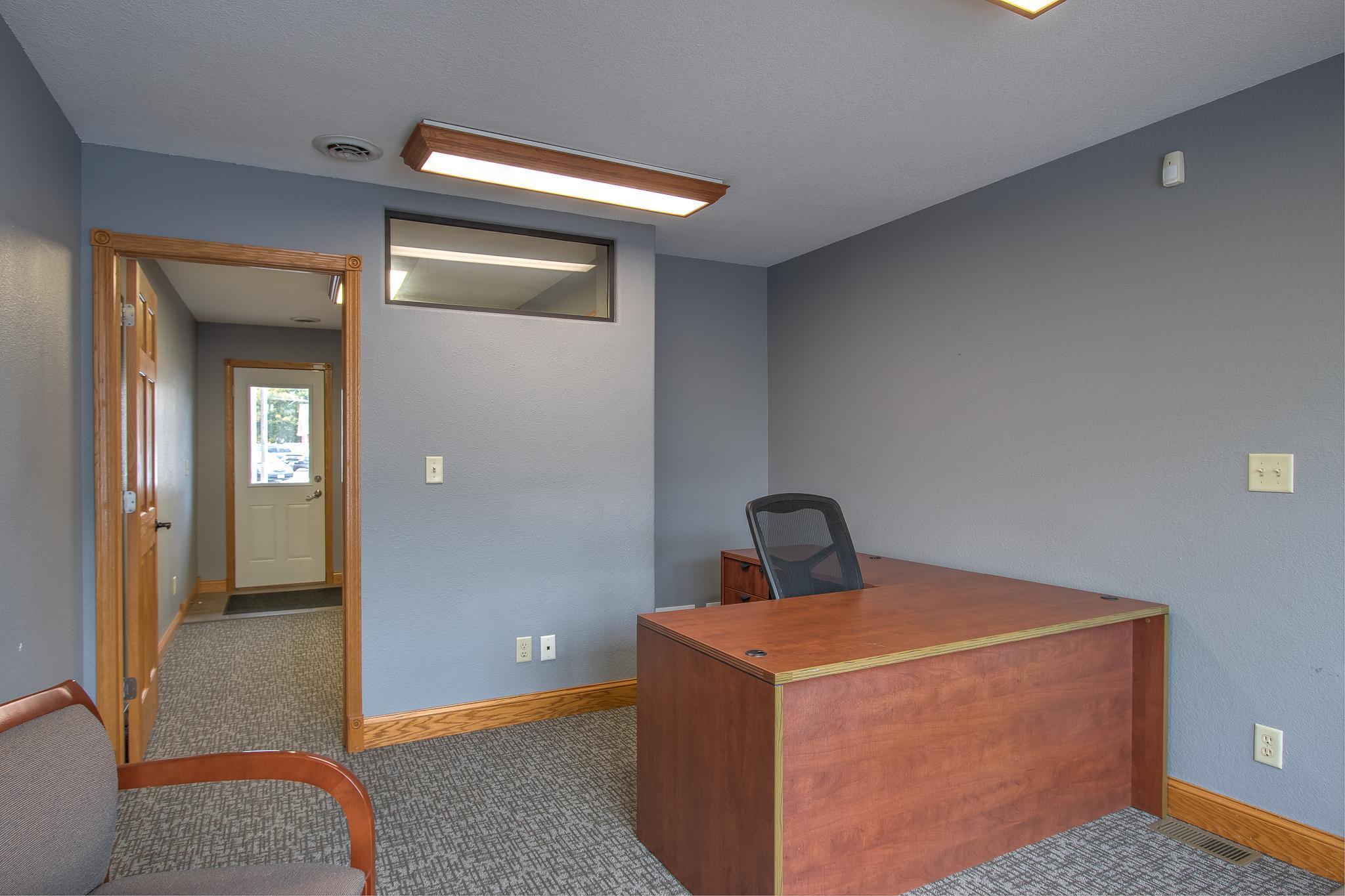 123/125 Main Street N