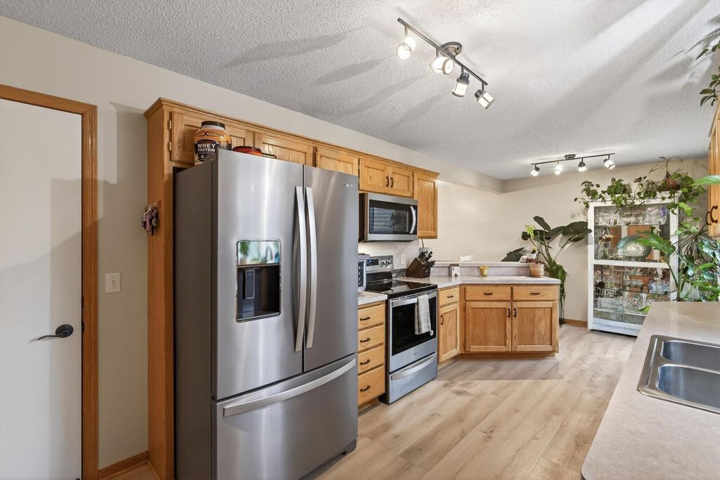 Photo of 15284 Fluorine Street NW, Anoka, MN 55303 (MLS # 7051107)