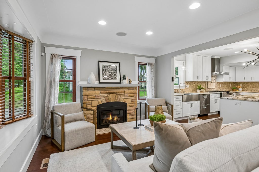 Photo of 4160 Utica Avenue S, Saint Louis Park, MN 55416 (MLS # 7114878)