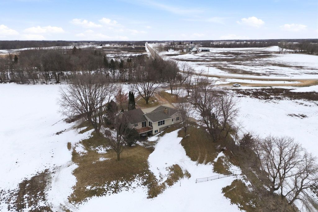 Photo of 14785 County Road 122, Watertown, MN 55388 (MLS # 7000482)