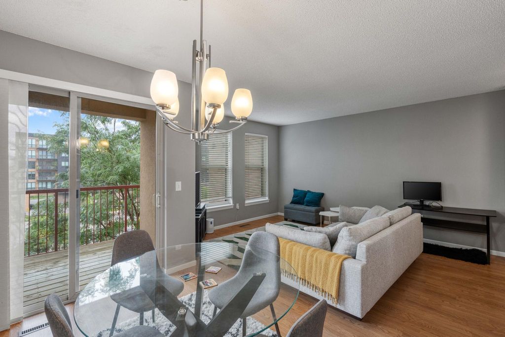 Photo of 680 N 2nd St St #403, Minneapolis, MN 55401 (MLS # 6824333)