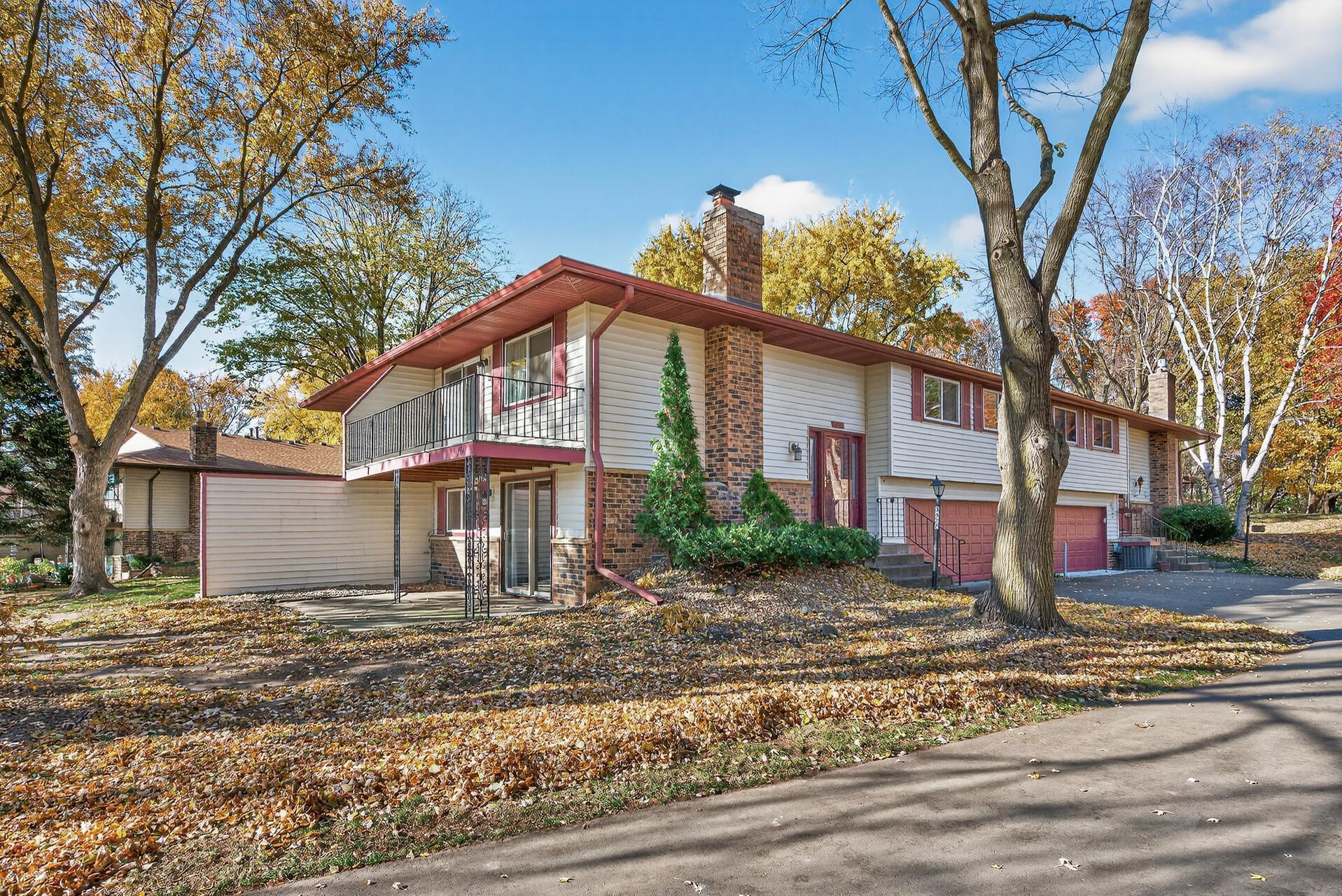 3622 Garden Boulevard N