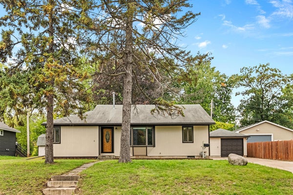 5201 PENNSYLVANIA AVE N, MINNEAPOLIS, MN 55428 - Image 32ac13c4f9be93ccebbbf44eb66d7534/2593079191