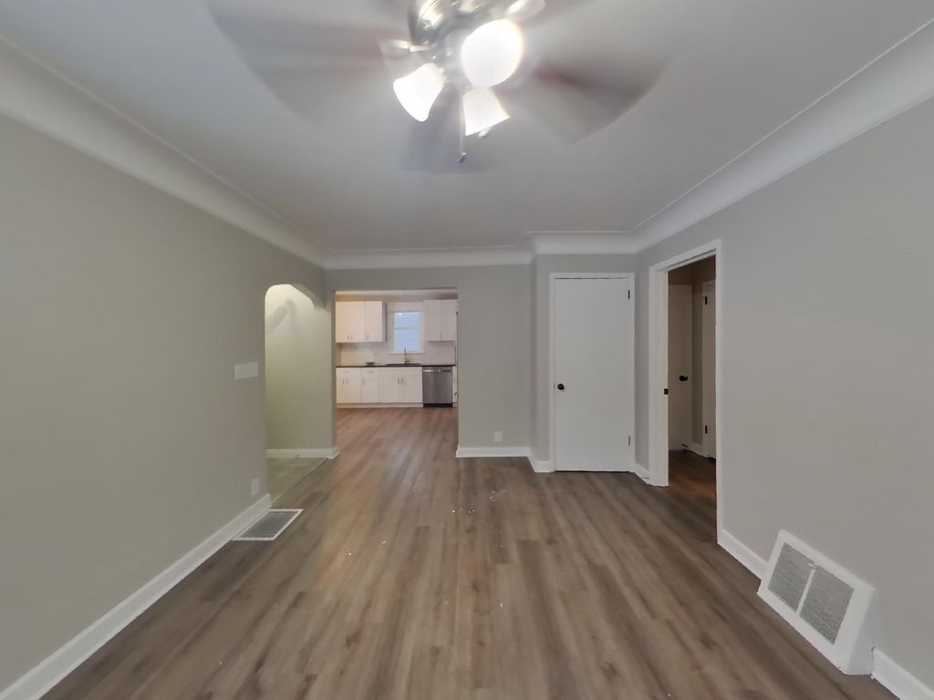 Photo of 3105 Georgia Avenue S, Saint Louis Park, MN 55426 (MLS # 7007081)