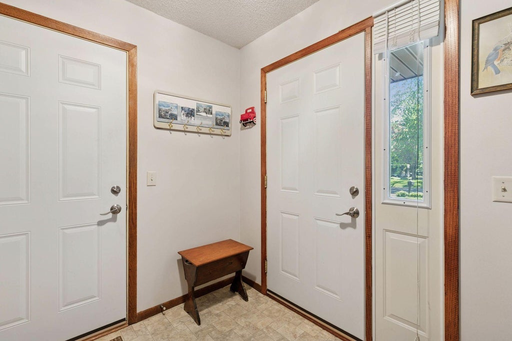 Photo of 13000 Penn Avenue S, Burnsville, MN 55337 (MLS # 7137037)