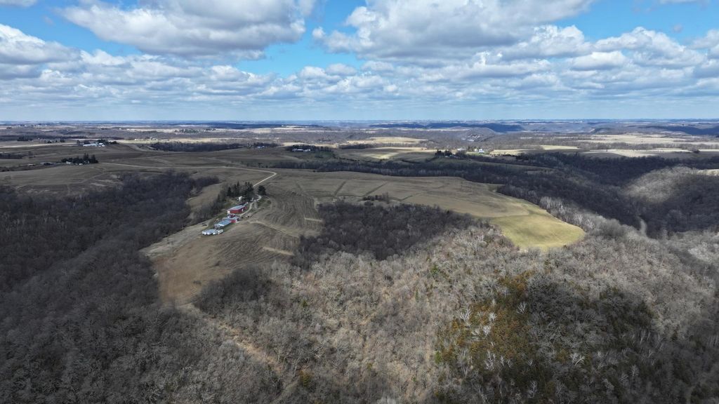 Photo of 8492 Glory Road, Yucatan Twp, MN 55943 (MLS # 7022946)