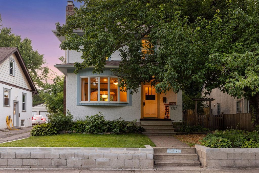 Photo of 1767 Englewood Avenue, Saint Paul, MN 55104 (MLS # 7093746)