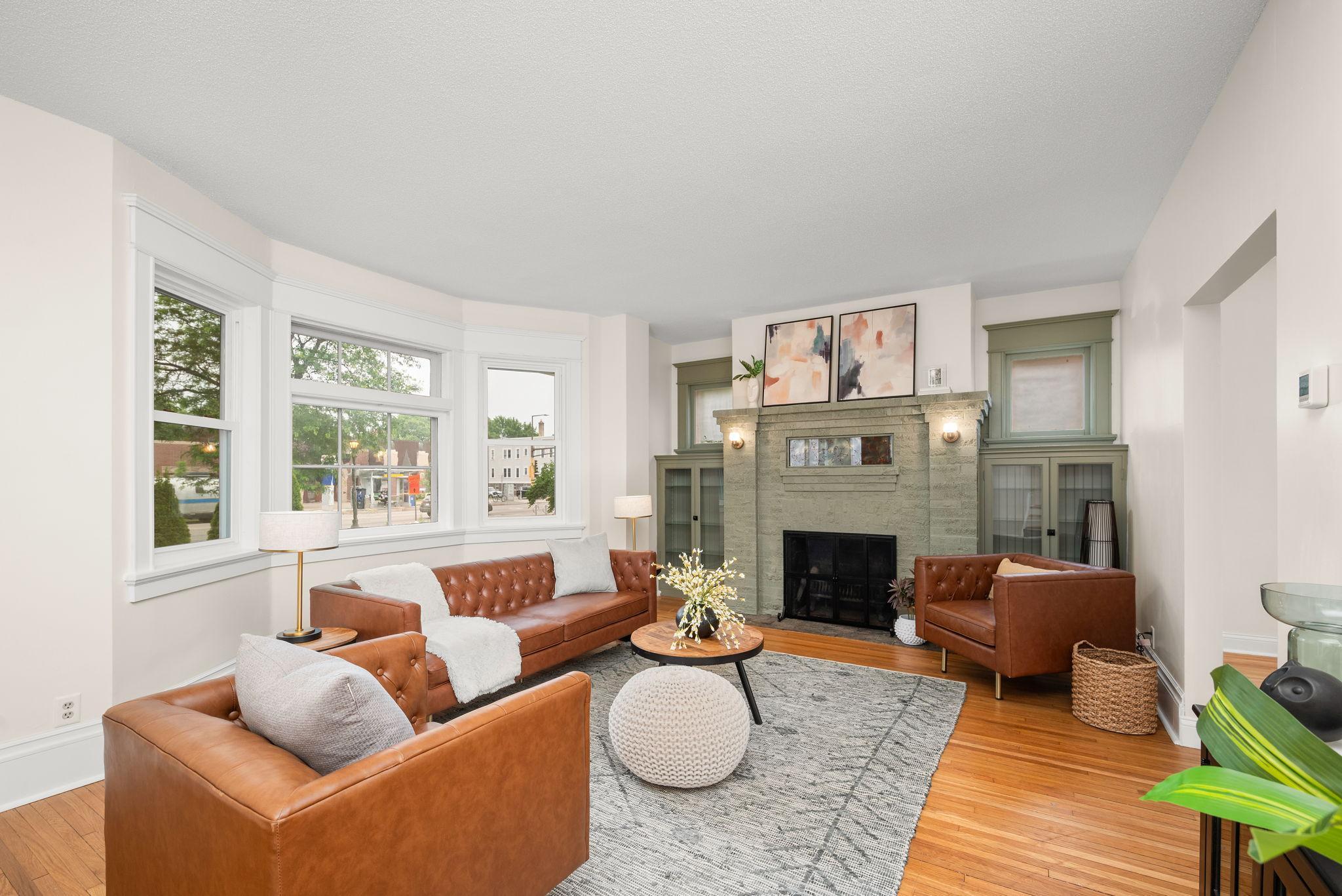 1836 Marshall Avenue