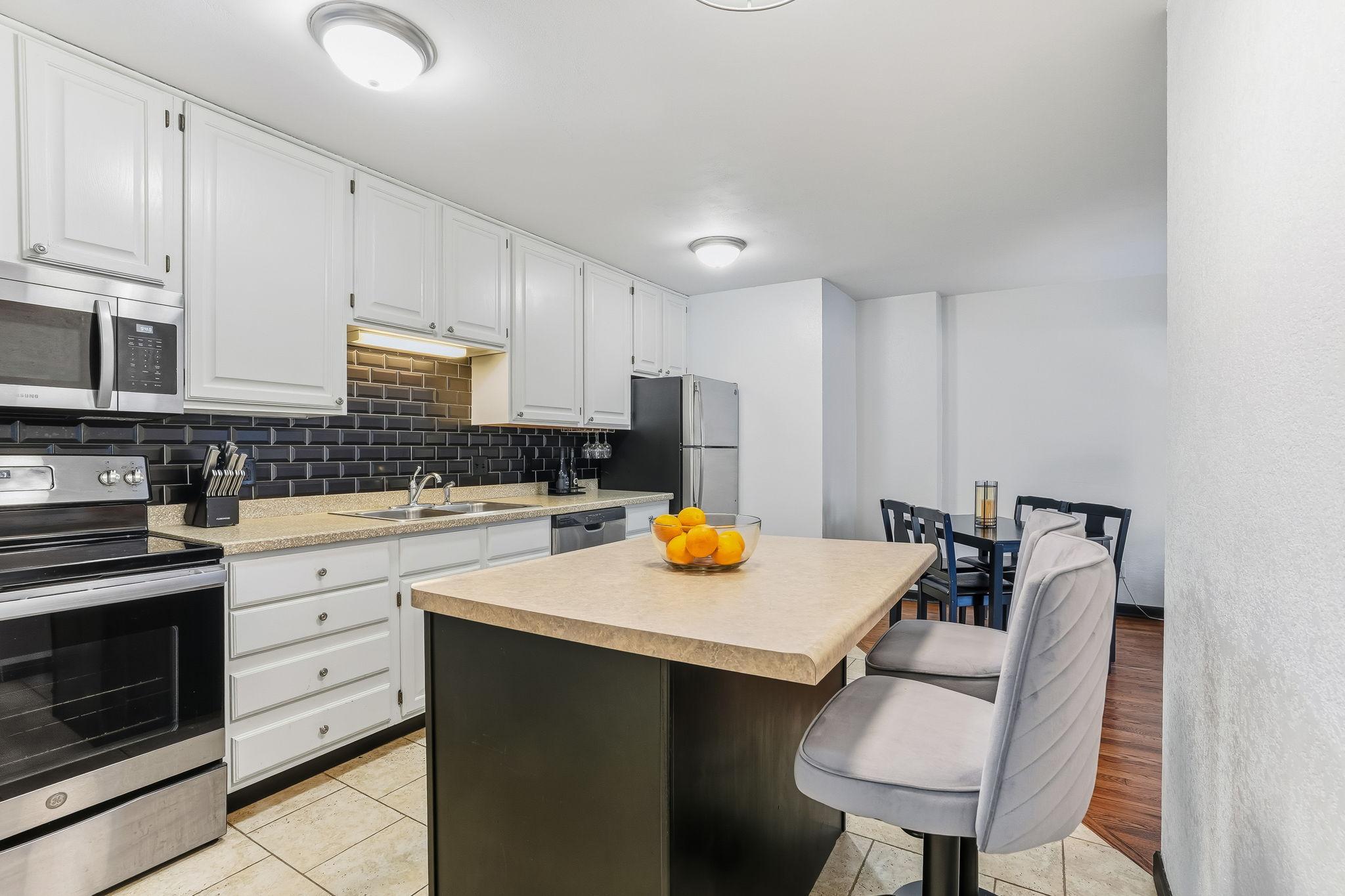 391 Grand Avenue 304