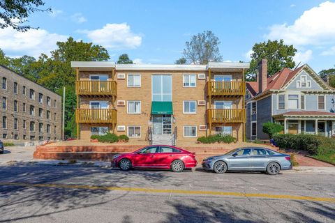 391 Grand Avenue 304 Saint Paul MN 55102