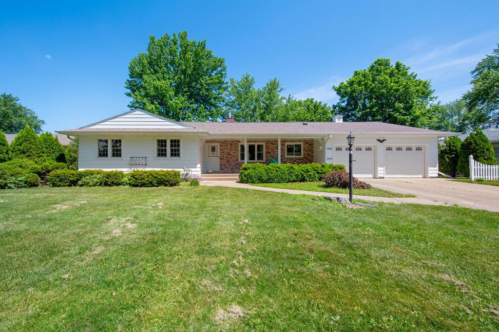 Photo of 526 12th Street SE, Owatonna, MN 55060 (MLS # 7085141)