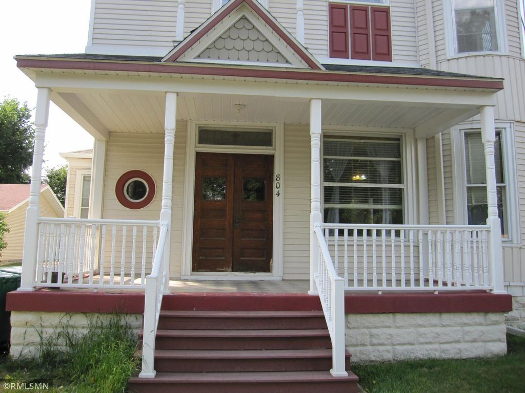 Photo of 804 S 4th Street, Saint Peter, MN 56082 (MLS # 7024459)