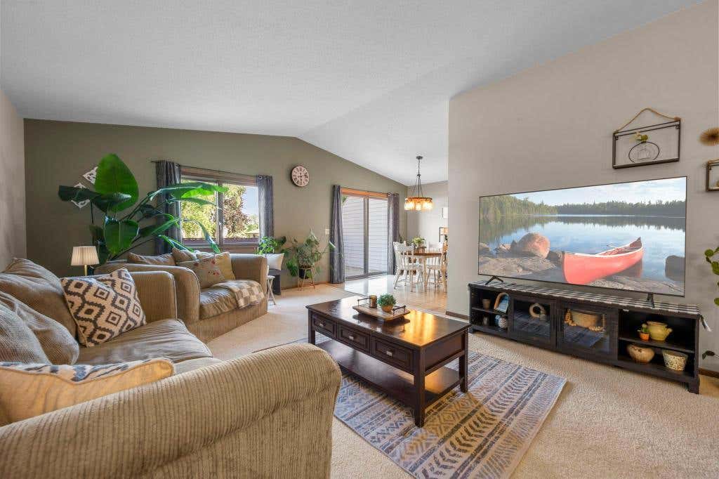 Photo of 3837 Gershwin Avenue N, Oakdale, MN 55128 (MLS # 7122452)