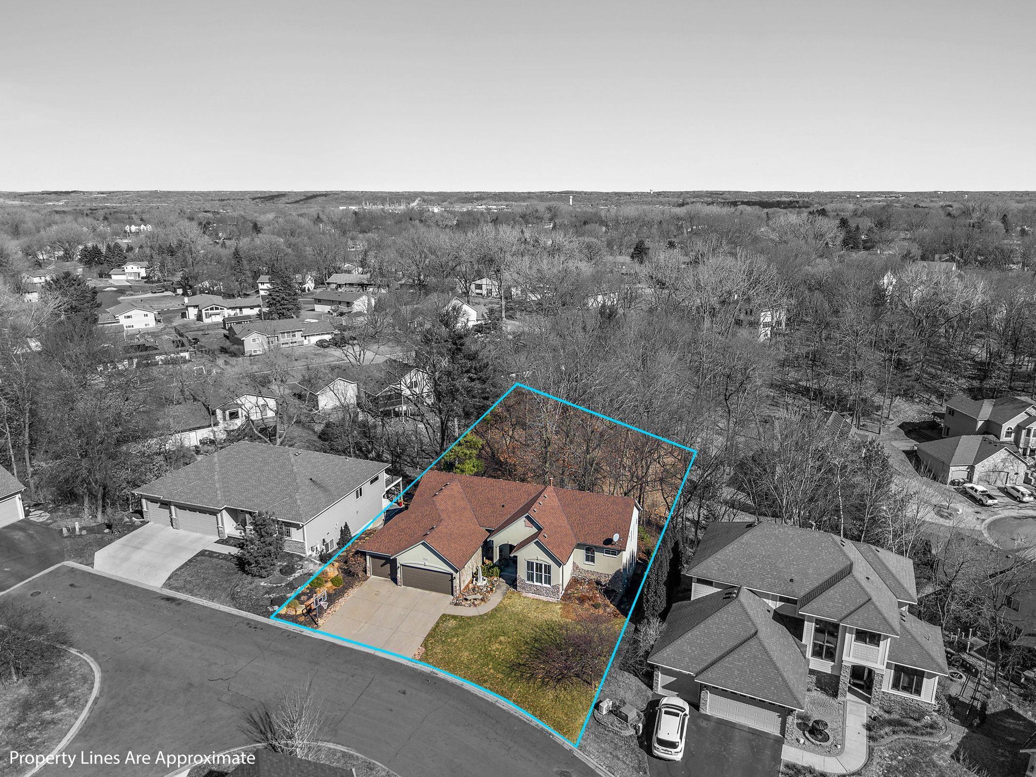 8116 Clifford Circle