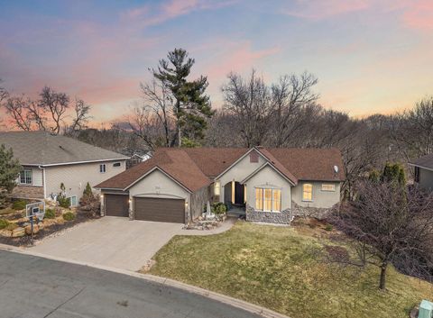 8116 Clifford Circle Inver Grove Heights MN 55076
