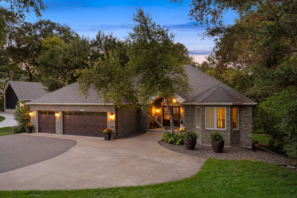 Photo of 11220 Sunset Trail, Plymouth, MN 55441 (MLS # 7145324)
