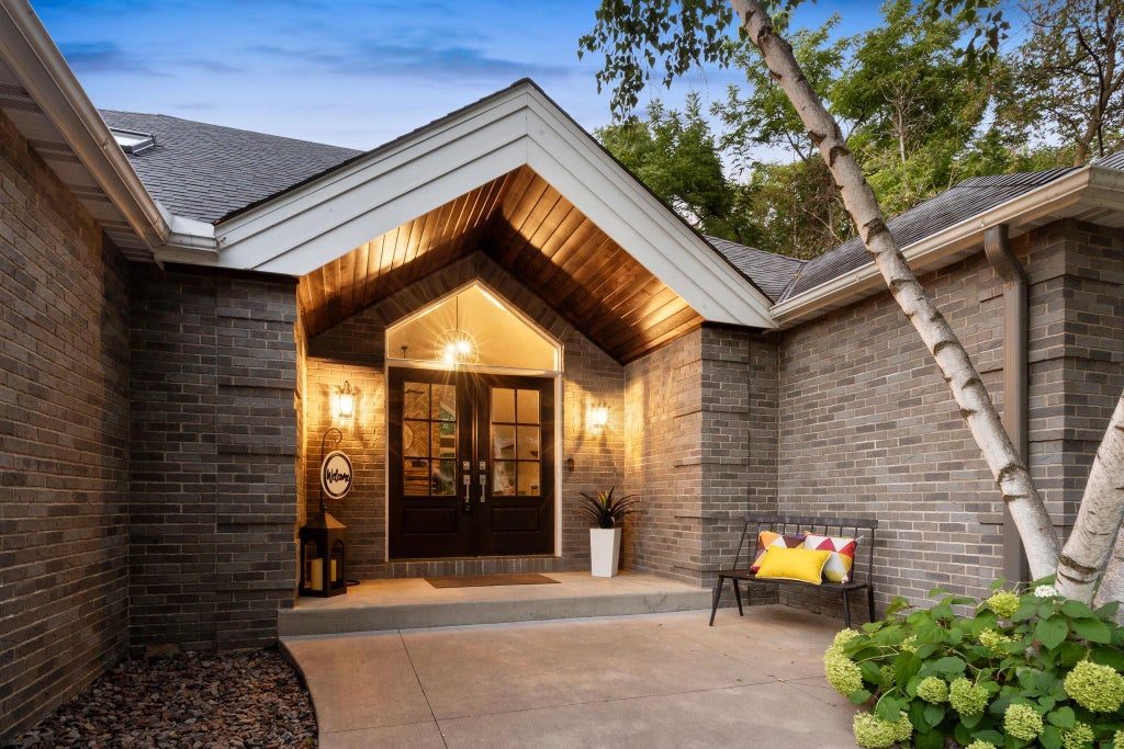 Photo of 11220 Sunset Trail, Plymouth, MN 55441 (MLS # 7145324)