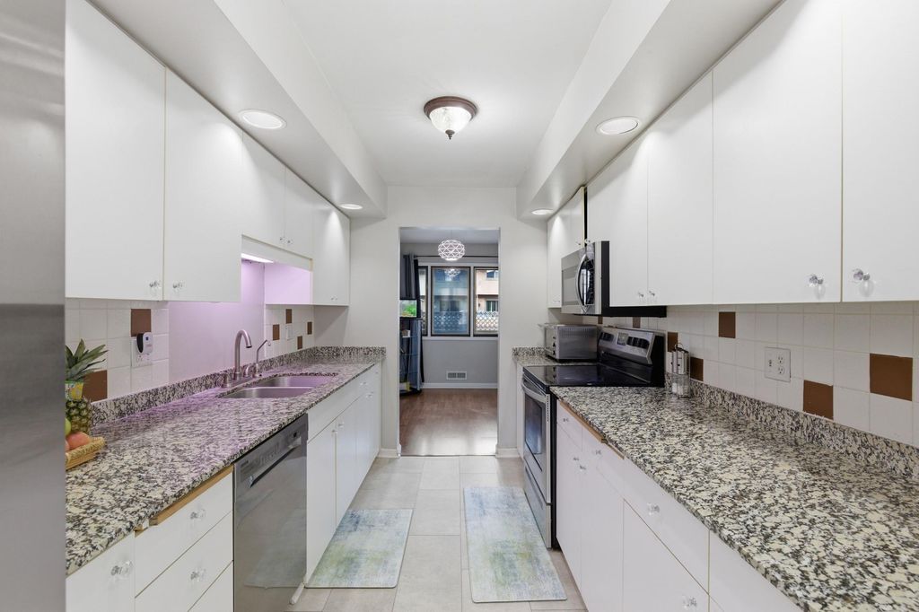 Photo of 67 Walden Street, Burnsville, MN 55337 (MLS # 7041991)